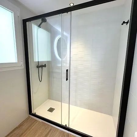 Plaza Santa Ana شقة *